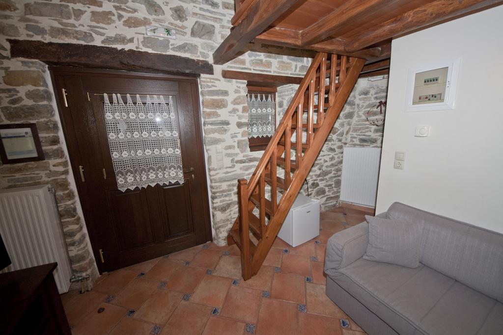 Arhontiko Prepala Hotel Neochori  Екстериор снимка
